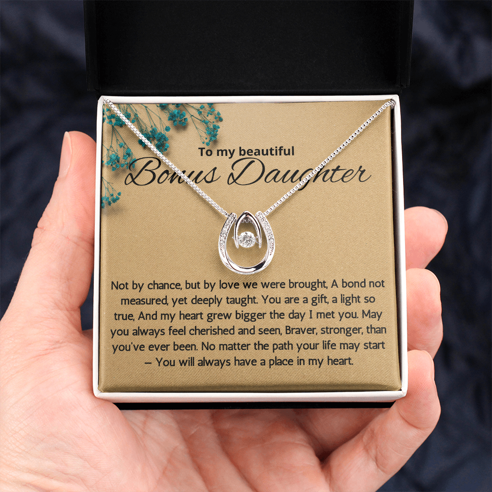 Step Daughter Gift Necklace, Gift Necklace for Bonus Daughter, Stepdaughter Birthday, Wedding Gift, Lucky In Love Necklace from Step Dad Mom