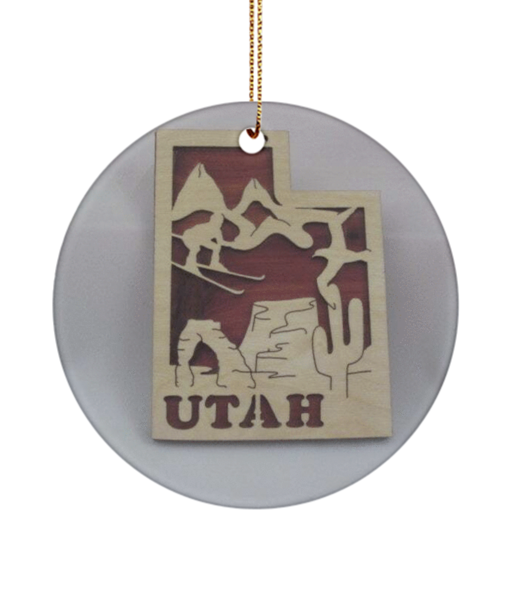 Utah Ornament, Utah gift, Utah souvenir, Map ornament, Travelers, Explorer Ornament, Christmas Tree Decoration